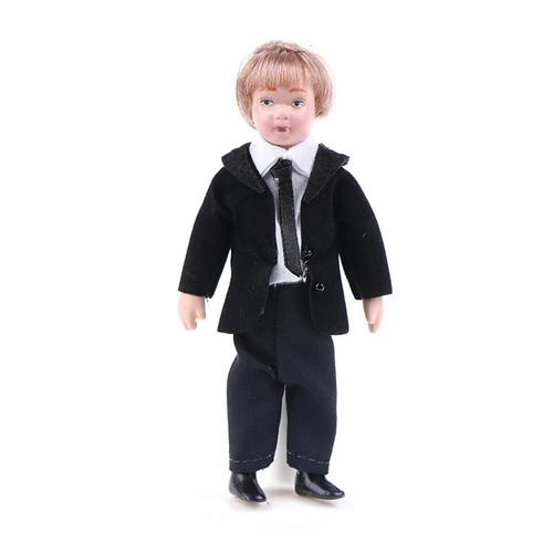 Scale victorian dolls - scale,