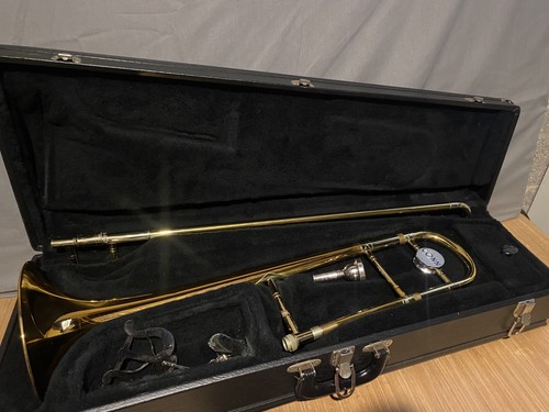 Conn trombone with case - trombone,