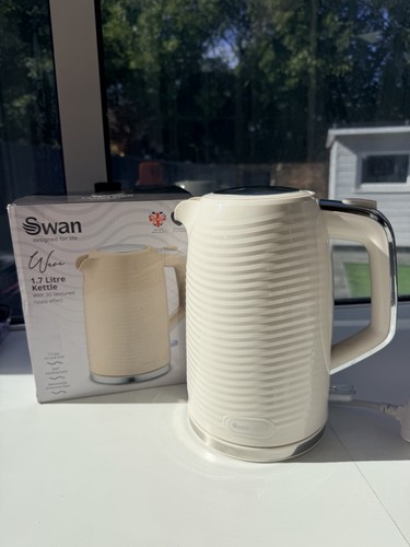 Swan wave electric kettle - wave, 1.7l