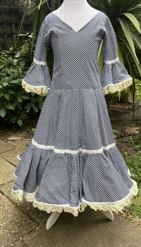 Flamenco spanish polkadot - spanish,