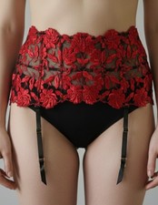 ANN SUMMERS Celia Waspie