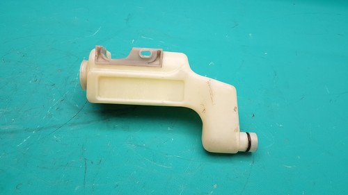 Jaguar xj40 washer water - washer,