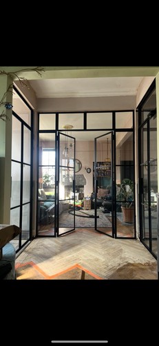 Steel glazed crital - crital, style