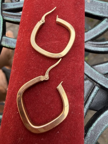 9ct gold chunks square hoop - 9ct,