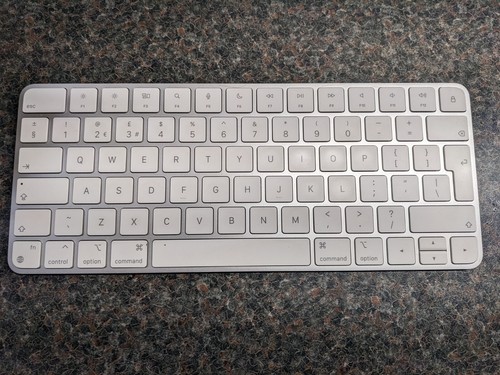 Apple magic keyboard key - keyboard,