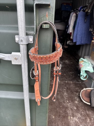 Leather western bridle - leather,