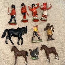 Vintage Plastic Toy Soldiers