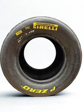 300 / 590 / 13 Pirelli P Zero