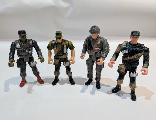 Retro military action figures - retro,
