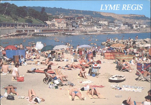 Lyme regis dorset beach - dorset, uk