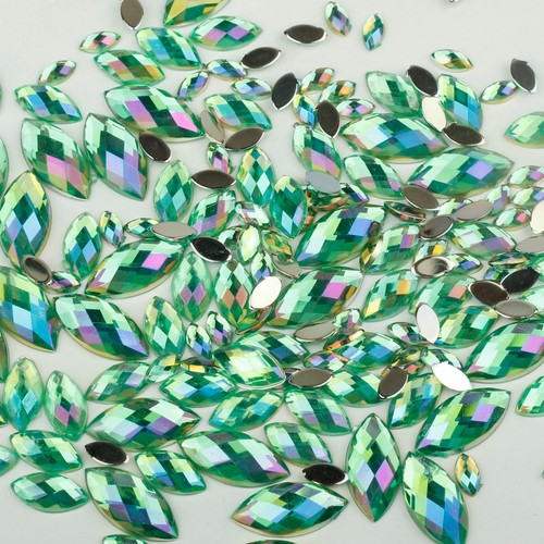 Large iridescent rhinestone - large,