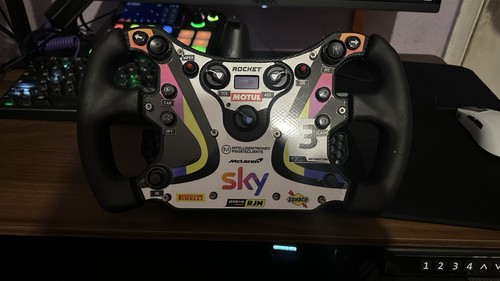 Fanatec mclaren gt3 racing - fanatec,