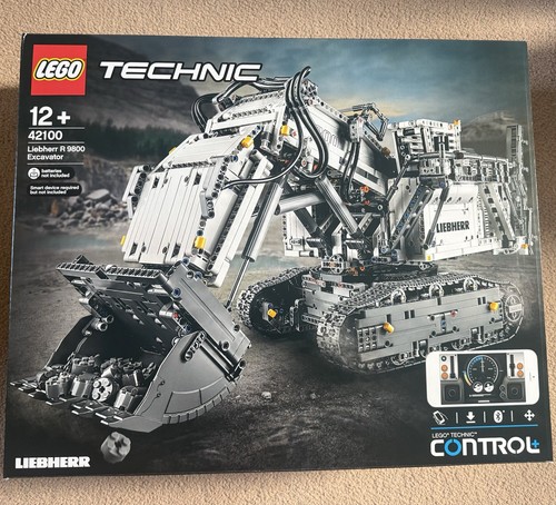 Brand new lego technic - new, 42100