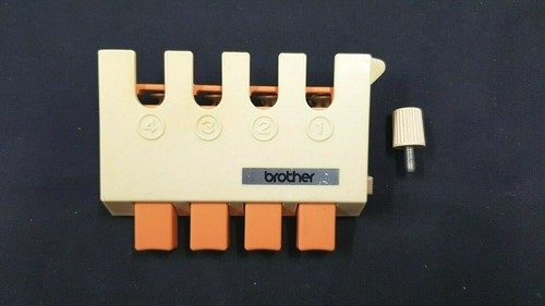 Brother knitting machine - knitting,