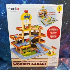 Studio wooden multi level - multi,