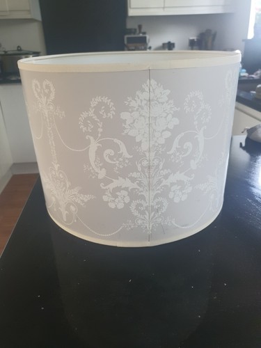 Lampshades laura ashley - lampshades,