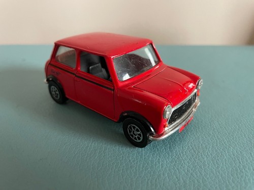 Corgi rover mini cooper - 3.3”,