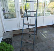 Vintage stepladder - ~, ~