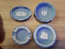 Wedgwood blue jasperware - 4,