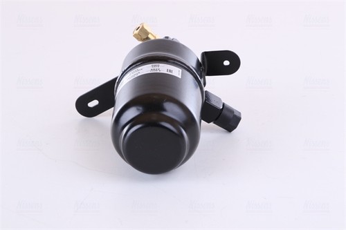 Air conditioning dehumidifier