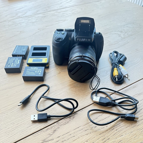 Fujifilm finepix hs30exr - finepix,