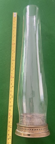Vintage oil lamp - , chimney