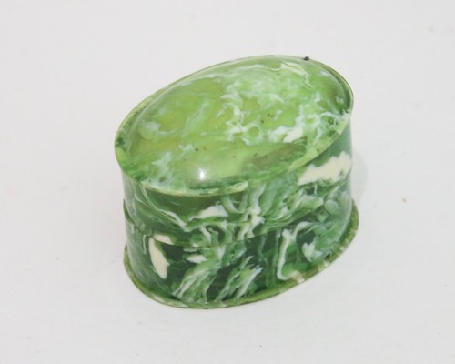 Antique bakelite thimble box