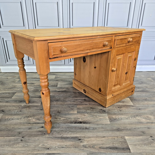 Vintage pine pedestal - desk,
