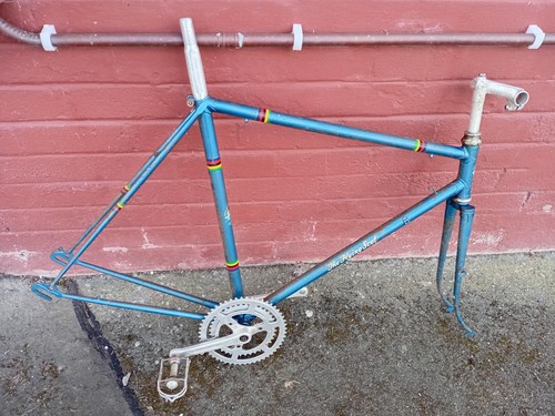 Vintage bike - flying,