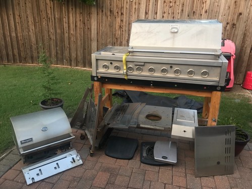 Outdoor kitchen build out - kitchen,