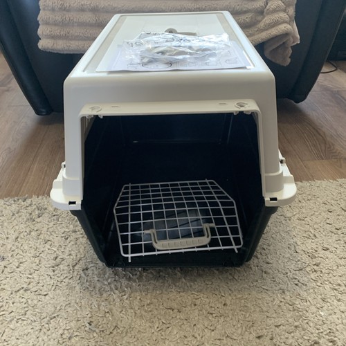 Pet carrier medium - medium, never