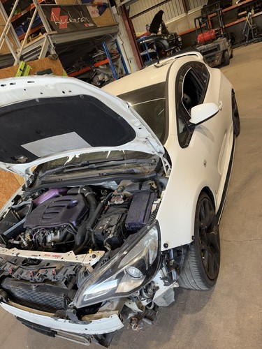 Astra gtc vxr breaking - j,