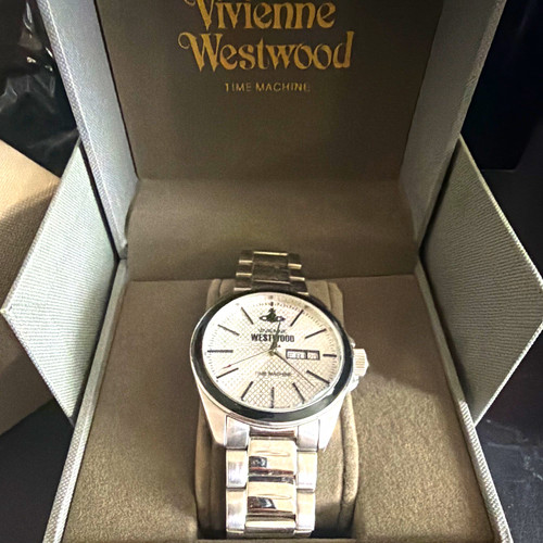 Vivienne westwood time - time, machine