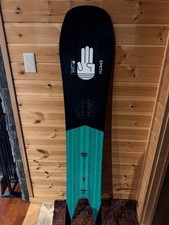 Bataleon Surfer Limited