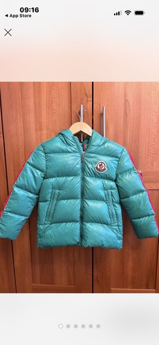 Moncler green puffs coat - puffs,