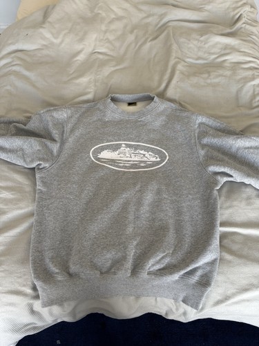Corteiz grey and white sweater - white,
