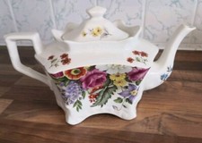Crownford Giftware Teapot - English Bone China