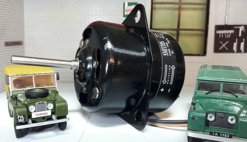 Land rover smiths - smiths, round