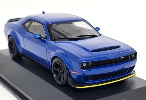 Solido dodge challenger - 1/43,