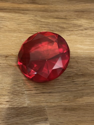 Big red crystal paperweights - big,