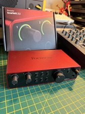 Focusrite Scarlett 2i2 4th