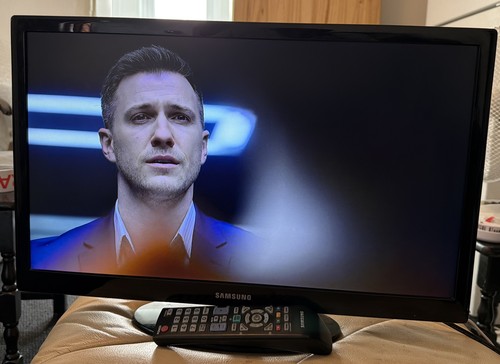 Samsung ue22d5003bw full - samsung, 24"