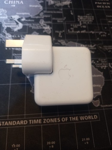Genuine apple macbook - apple,