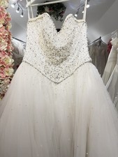 Designer Wedding Dresses Job