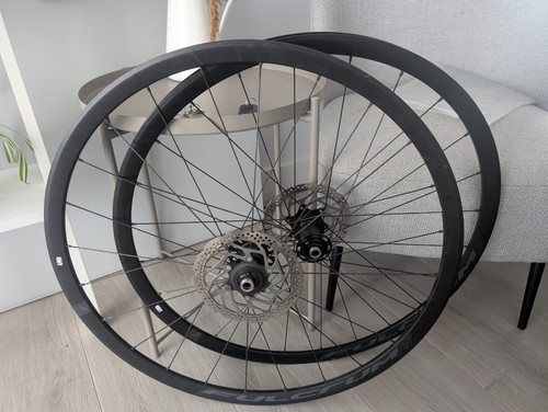 Fulcrum racing 600 700c - racing,