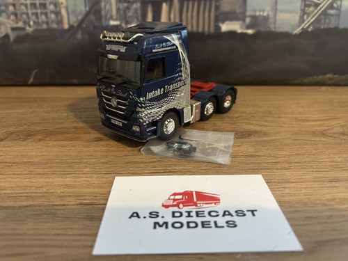 Corgi modern truck - modern, mercedes