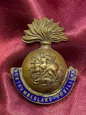 WW1/2 Northumberland Fusiliers Enamel Sweetheart Brooch w/fixing