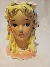 Beautiful Vintage Enesco Lady