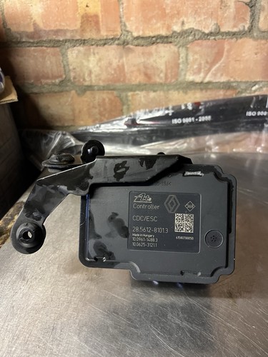 Renault megane scenic abs pump - megane,