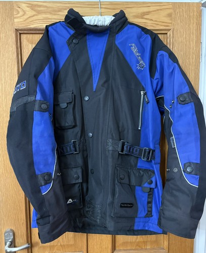 Akito python blue - ii, black